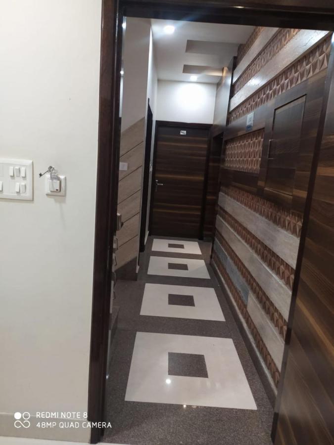 Om Sai B&B Amritsar Dış mekan fotoğraf
