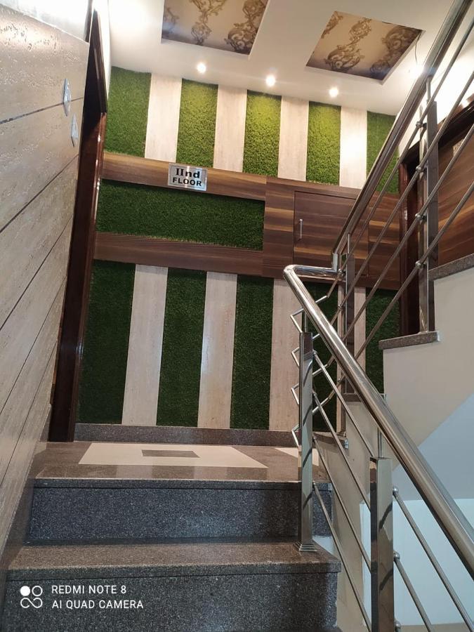 Om Sai B&B Amritsar Dış mekan fotoğraf