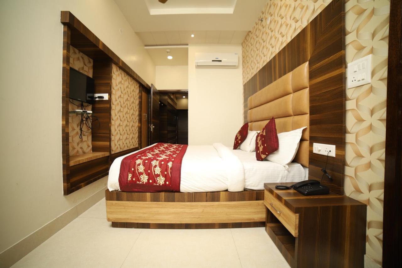 Om Sai B&B Amritsar Dış mekan fotoğraf